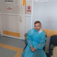 UPDATE 10.09.2025 – Alin a trecut prin intervenția chirurgicală la ochi